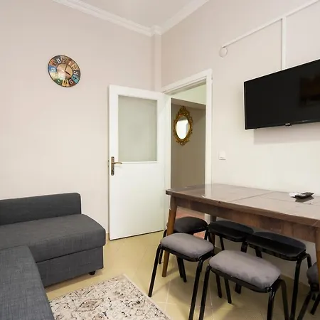 Blue Mosq- Three Storey Detached Villa *