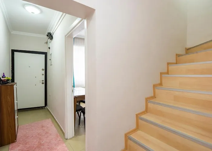 Blue Mosq- Three Storey Detached איסטמבול