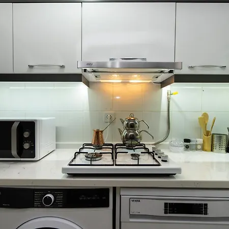 Villa Blue Mosq- Three Storey Detached *