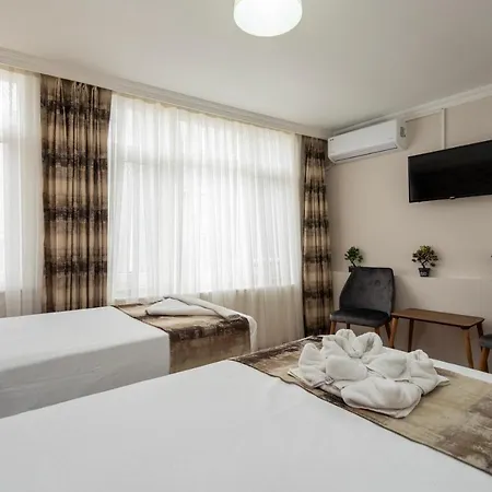 Blue Mosq- Three Storey Detached