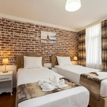 Blue Mosq- Three Storey Detached Villa *