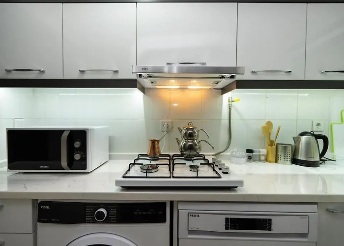 Villa Blue Mosq- Three Storey Detached *